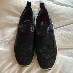 EUC Mark Nason Air Cooled Arch Fit Black Slip On Sneakers